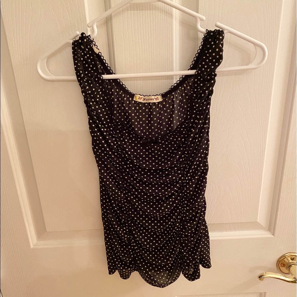 Forever 21 ruched polka dot blouse Size Medium